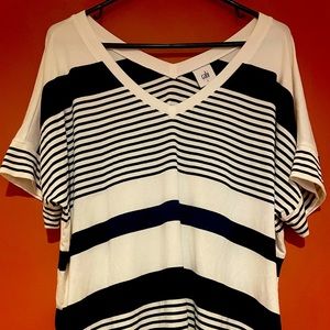 NWOT Cabi dress shirt. Never worn.